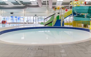 Gippsland Regional Aqautic Centre indoor leisure pool, toddler pool and aquaplay