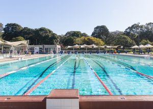 Victoria Park Pool 50m outdoor swimming pool